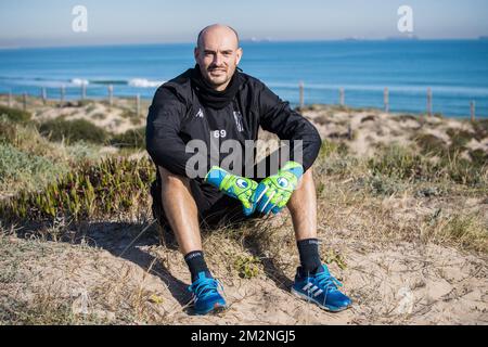 Torwart von Charleroi, French Remy Riou, posiert für den Fotografen nach der morgendlichen Sitzung am dritten Tag des Wintertrainingslagers der belgischen Fußballmannschaft Sporting Charleroi in Valencia, Spanien, Montag, 07. Januar 2019. BELGA FOTO LAURIE DIEFFEMBACQ Stockfoto