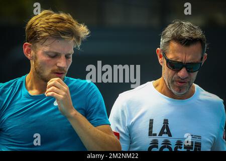 Goffins Coach Thierry Van Cleemput und der belgische David Goffin wurden während eines Trainings auf dem Tennis Grand Slam der „Australian Open“ am Donnerstag, den 10. Januar 2019 in Melbourne, Australien, fotografiert. Der erste Grand Slam der Saison findet vom 14. Bis 27. Januar statt. BELGA FOTO PATRICK HAMILTON Stockfoto