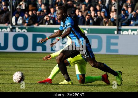 Krepin Diatta des Clubs kämpft um den Ball während eines Fußballspiels zwischen Club Brügge und KAA Gent am Sonntag, den 03. Februar 2019 in Brügge, am 24.. Der belgischen Fußballmeisterschaft „Jupiler Pro League“ von 2018 bis 2019. BELGA FOTO KURT DESPLENTER Stockfoto