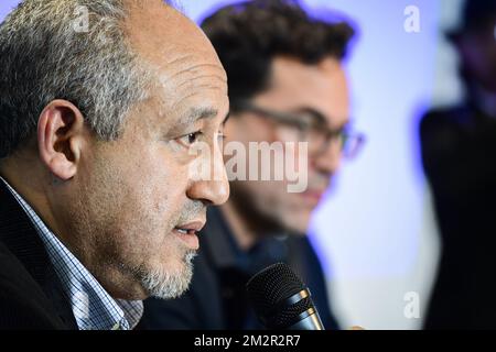 Sekretär des belgischen kulturislamischen Zentrums Abdellah Jouglaf und Präsident des belgischen kulturislamischen Zentrums Brahim Laytouss, die auf einer Pressekonferenz die neue Vereinigung namens belgisches kulturislamisches Zentrum (Centre culturel islamique de Belgique - Cultureel Islamitisch Centrum van Belgie) zur Verwaltung der Großen Moschee von Brüssel vorstellten; Mittwoch, 27. Februar 2019 BELGA FOTO LAURIE DIEFFEMBACQ Stockfoto