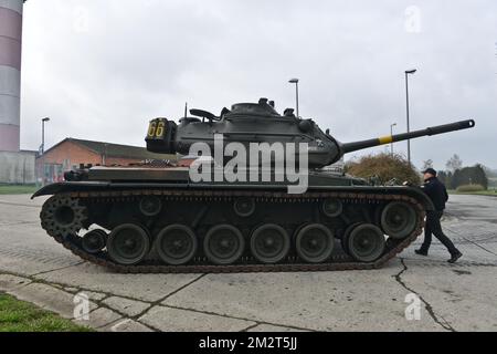 Die Abbildung zeigt Panzer in der Bastogne Barracks, die zum Weltkulturerbe gehören. Hier findet eine Pressekonferenz statt, auf der der Zeitplan für die Aktivitäten zum Gedenken an den 75.. Jahrestag der Befreiung, das Ende des Zweiten Weltkriegs, am Mittwoch, den 17. April 2019 in Bastogne bekannt gegeben wird. BELGA FOTO JEAN-LUC FLEMAL Stockfoto