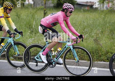 Der slowenische Primoz Roglic vom Team Jumbo-Visma wurde in der sechsten Etappe des Radrennens Giro D'Italia 101., 238km von Cassino nach San Giovanni Rotondo, Italien, am Donnerstag, den 16. Mai 2019, in Aktion gezeigt. BELGA FOTO YUZURU SUNADA FRANCE RAUS Stockfoto