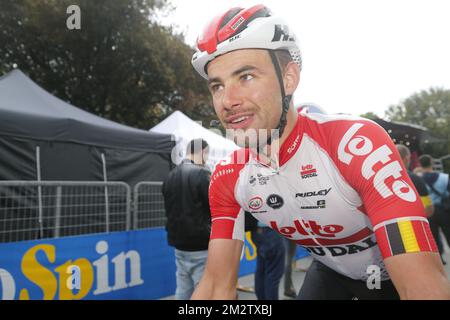 Belgischer Victor Campenaerts von Lotto Soudal, abgebildet in der achten Etappe des Radrennen Giro D'Italia 101., 239km vom Tortoreto Lido nach Pesaro, Italien, Samstag, 18. Mai 2019. BELGA FOTO YUZURU SUNADA FRANCE RAUS Stockfoto