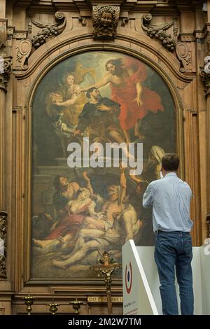 Abbildung zeigt die Präsentation der Ausstellung „Meesters in situ“ (flämische Meister in situ - Maitres Flamands in situ) in der Kirche Sint-Martinus in Aalst (Alost), Freitag, den 31. Mai 2019. BELGA FOTO JAMES ARTHUR GEKIERE Stockfoto