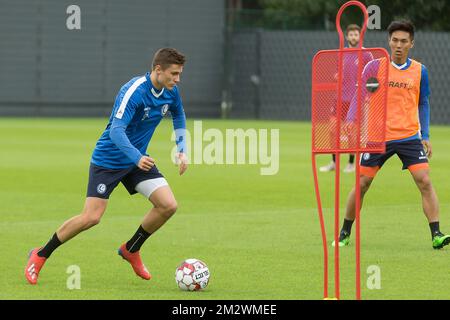 KAA Gents Alessio Castro-Montes wurde während eines Trainings der belgischen Fußballmannschaft KAA Gent am Donnerstag, den 20. Juni 2019 in Gent zur Vorbereitung der kommenden Saison der Jupiler Pro League 2019-2020 gezeigt. BELGA FOTO JAMES ARTHUR GEKIERE Stockfoto