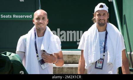 Der belgische Steve Darcis und Ruben Bemelmans wurden vor dem Grand-Slam-Tennisturnier 2019 in Wimbledon im All England Tennis Club im Südwesten Londons, Großbritannien, am Samstag, den 29. Juni 2019 abgebildet. BELGA FOTO BENOIT DOPPPAGNE Stockfoto