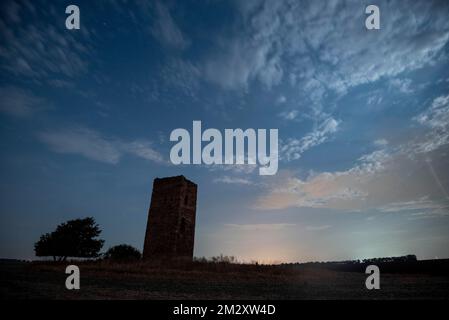 Blaue Warte, mittelalterlicher Wachturm, einer der ältesten Wachtürme in Sachsen-Anhalt, 1438 erbaut, Wanzleben, Sachsen-Anhalt, Deutschland Stockfoto