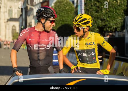 Der spanische Jonathan Castroviejo von Team Ineos und der kolumbianische Egan Bernal von Team Ineos, gefilmt während des Radrennens „Natourcriterium Aalst“, Montag, den 29. Juli 2019 in Aalst. Der Wettbewerb ist Teil der traditionellen „Kriterien“, lokalen Rennen, bei denen hauptsächlich Radfahrer, die auf der Tour de France mitfuhren, gegeneinander antreten. BELGA FOTO JAMES ARTHUR GEKIERE Stockfoto