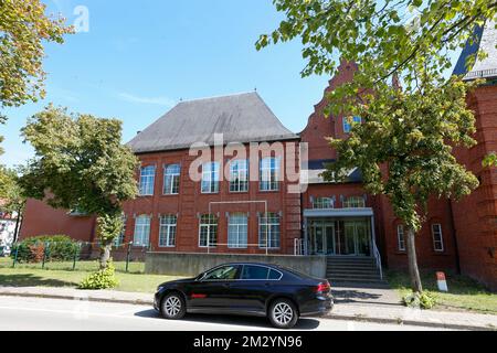 Abbildung zeigt die Schule „Selam College“ in Genk, Freitag, 30. August 2019. Der flämische Bildungsminister kündigte an, dass die Schule nicht die erforderlichen Arbeitserlaubnisse erhalten werde, und behauptete, dass die grundlegenden Menschenrechte nicht geachtet würden. BELGA FOTO NICOLAS MAETERLINCK Stockfoto