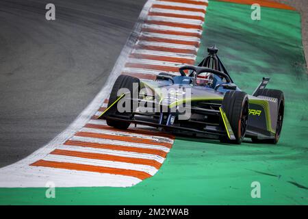 51 MULLER Nico (Hg), Team ABT - CUPRA, Spark-Mahindra, Mahindra M9-Electro, Aktion während der ABB FIA Formel E Valencia Testing 2022 auf dem Circuit Ricardo Tormo vom 13. Bis 16. Dezember 2022 in Cheste, Spanien - Foto: Paulo Maria/DPPI/LiveMedia Stockfoto