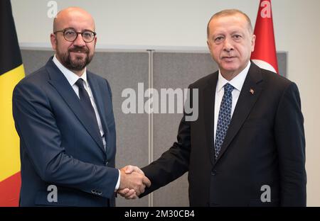 Der belgische Ministerpräsident Charles Michel trifft den Präsidenten der Türkei Recep Tayyip Erdogan während der 74.. Tagung der Generalversammlung der Vereinten Nationen (UNGA 74) am Montag, den 23. September 2019 in New York City (Vereinigte Staaten von Amerika). BELGA FOTO BENOIT DOPPPAGNE Stockfoto