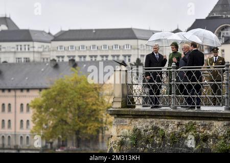 Großherzog Henri von Luxemburg, Königin Mathilde von Belgien und König Philippe - Filip von Belgien, das bei einem Spaziergang vom Großherzoglichen Palast zur Corniche am ersten Tag eines dreitägigen Staatsbesuchs des belgischen Königspaares in Luxemburg am Dienstag, den 15. Oktober 2019, zu sehen ist; In Luxemburg. BELGA FOTO DIRK WAEM Stockfoto