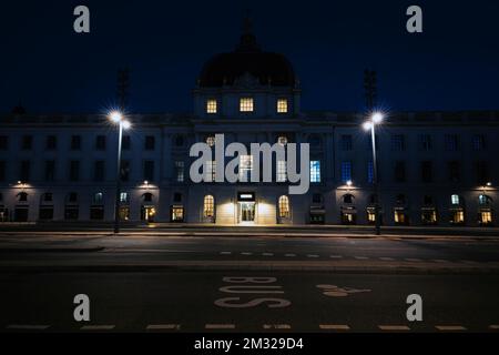 Blick auf das berühmte Grand-Hotel-dieu bei Nacht, Lyon, Frankreich Stockfoto