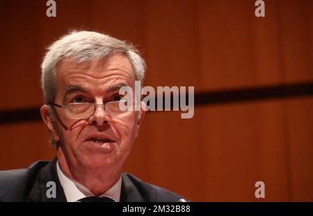 Rik Scheerlinck, CFO der KBC-Gruppe, stellte auf einer Pressekonferenz die Ergebnisse der 2019-Jahres-Finanzinstitution KBC Group vor, die am Donnerstag, den 13. Februar 2020 in der KBC-Zentrale in Brüssel stattfand. BELGA PHOTO VIRGINIE LEFOUR Stockfoto