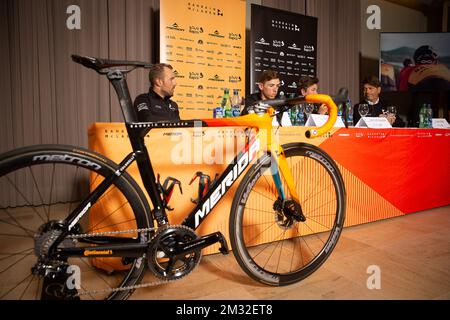 Das Bild zeigt die Pressekonferenz des Radmanns Bahrain MacLaren in Jortrijk, vor der 75.. Ausgabe des eintägigen Radrennens Omloop Het Nieuwsblad, Freitag, den 28. Februar 2020. BELGA FOTO JAMES ARTHUR GEKIERE Stockfoto