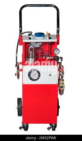 Vervollständigung einer automatischen mobilen Anlage zum Waschen der Klimaanlage für Pkw. Isoliert auf weißem Hintergrund. Stockfoto