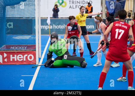 Valencia, Spanien. 14.. Dezember 2022. Jinmin Lee aus Korea #30 in Aktion während des FIH Hockey Women's Nations Cup Spanien 2022 auf dem Poliesportiu Municipal Verge del Carme.(Endergebnisse; Irland 2:2 Korea ) Kredit: SOPA Images Limited/Alamy Live News Stockfoto