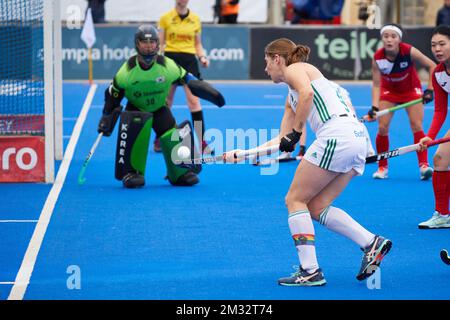 Valencia, Spanien. 14.. Dezember 2022. Kathryn Mullan von Irland #9 in Aktion während des FIH Hockey Women's Nations Cup Spanien 2022 auf dem Poliesportiu Municipal Verge del Carme.(Endergebnisse; Irland 2:2 Korea ) Kredit: SOPA Images Limited/Alamy Live News Stockfoto