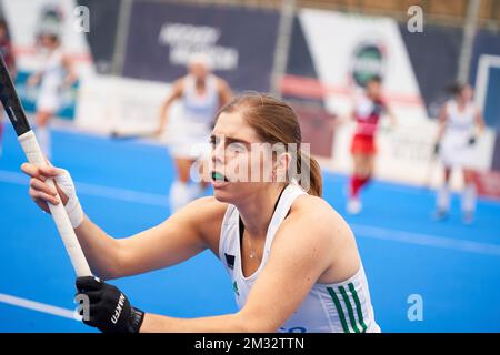 Valencia, Spanien. 14.. Dezember 2022. Kathryn Mullan von Irland #9 in Aktion während des FIH Hockey Women's Nations Cup Spanien 2022 auf dem Poliesportiu Municipal Verge del Carme.(Endergebnisse; Irland 2:2 Korea ) Kredit: SOPA Images Limited/Alamy Live News Stockfoto