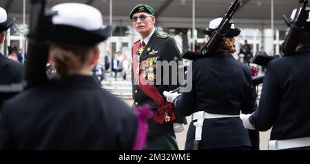 Ehemaliger Generalverteidiger Marc Compernol, Bild während der Zeremonie zur Übertragung des Befehls des belgischen Verteidigungschefs an der königlichen Militärschule in Brüssel, Freitag, den 10. Juli 2020. BELGA FOTO BENOIT DOPPPAGNE Stockfoto