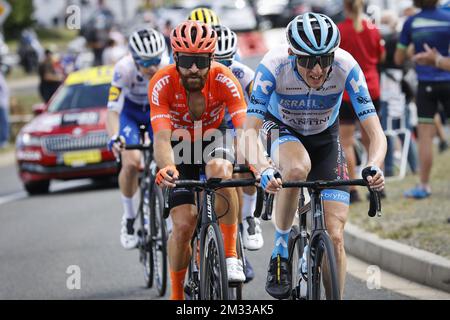 Daniel Martin von Israel Start-up Nation in Aktion während der Etappe 13 der 107.. Ausgabe des Radrennens Tour de France von Chatel-Guyon nach Puy Mary Cantal (191,5 km), in Frankreich, Freitag, den 11. September 2020. Die diesjährige Tour de France wurde aufgrund der weltweiten Covid-19-Pandemie verschoben. Das 2020-Rennen beginnt in Nizza am Samstag, den 29. August, und endet am 20. September. BELGA FOTO YUZURU SUNADA FRANCE RAUS Stockfoto