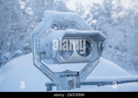 Fernglas am Mandelstein im Winter, Waldviertel, Osterreich Stockfoto