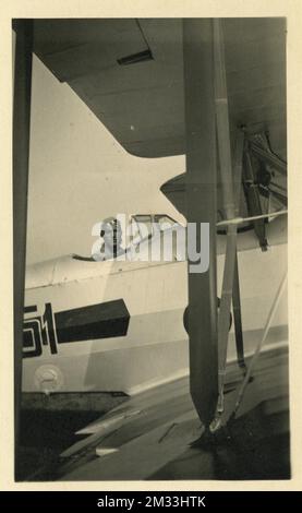 Aeroplani - Aviatore in Posa (2) Stockfoto