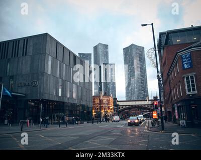 Straßen und Gebäude der Stadt Manchester. Stockfoto