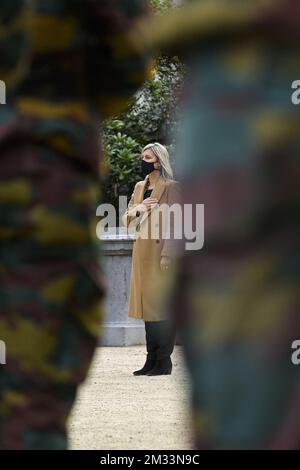 Verteidigungsminister Ludivine Dedonder wurde während einer Zeremonie am Denkmal „Grab des unbekannten Soldaten“ an der „Kongresssäule“ in Brüssel am Dienstag, den 13. Oktober 2020, fotografiert. BELGA FOTO LAURIE DIEFFEMBACQ Stockfoto