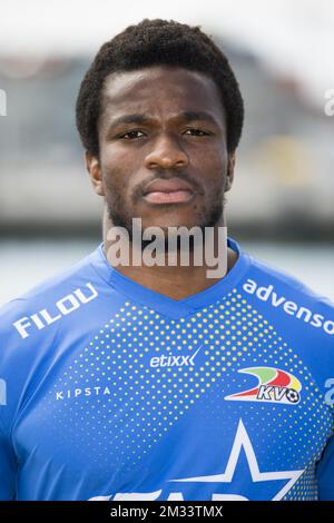 Oostends Torwart Fabrice Ondoa posiert für den Fotografen in marge vom 2020-2021. Fotoshooting des belgischen Jupiler Pro League Clubs KV Oostende, Dienstag, den 28. Juli 2020 in Oostende. BELGA FOTO JASPER JACOBS Stockfoto