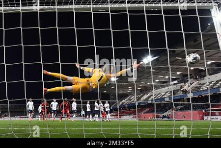 Der englische Torwart Jordan Pickford hält den Ball während eines Fußballspiels der Nations League zwischen der belgischen Nationalmannschaft Red Devils und England nicht an, dem fünften Spiel (von sechs) in der Liga A, Gruppe 2, Sonntag, den 15. November 2020 in Leuven. BELGA FOTO DIRK WAEM Stockfoto