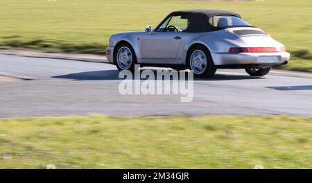 Das Abbildungsbild zeigt einen Porsche 964 WTL Automobil, der früher dem ehemaligen Fußballstar Diego Armando Maradona gehörte, Mittwoch, den 24. Februar 2021 in Vichte. Das Auto wird von Bonhams versteigert. BELGA FOTO BENOIT DOPPPAGNE Stockfoto