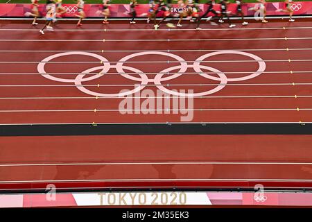 Die Abbildung zeigt die Serie der 5000m am achten Tag der Olympischen Spiele 2020 in Tokio, Japan, am Freitag, den 30. Juli 2021. Die verschoben Olympischen Sommerspiele 2020 finden vom 23. Juli bis zum 8. August 2021 statt. BELGA FOTO JASPER JACOBS Stockfoto