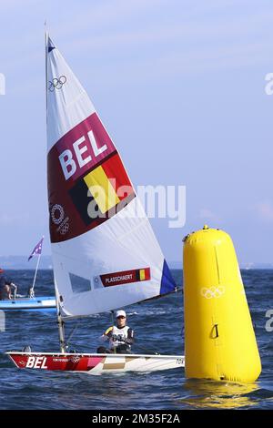 Die belgische Emma Plasschaert zeigte sich in Aktion während des Medaillenrennen der einköpfigen Laser-Segeltour für Frauen am zehnten Tag der Olympischen Spiele 2020 in Tokio, Japan, am Sonntag, den 01. August 2021. Die verschoben Olympischen Sommerspiele 2020 finden vom 23. Juli bis zum 8. August 2021 statt. BELGA FOTO BENOIT DOPPPAGNE Stockfoto