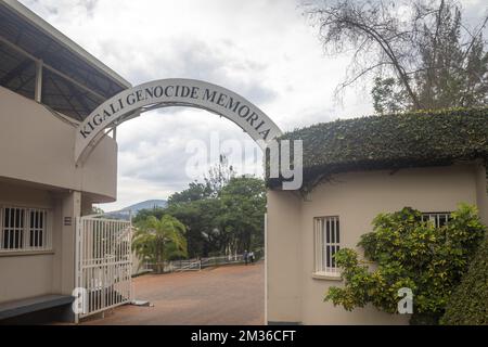 Abbildung zeigt den Eingang zum Kigali Genocide Memorial Museum, in marge eines gemeinsamen Ministertreffens der Afrikanischen Union und der Europäischen Union in Kigali, Ruanda, Dienstag, den 26. Oktober 2021. BELGA FOTO HATIM KAGHAT Stockfoto