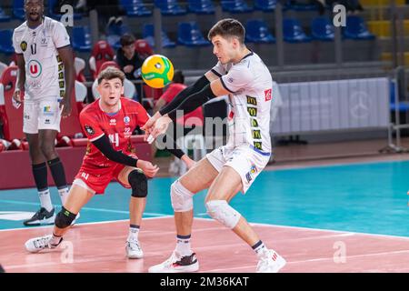 Civitanova Marche, Italien. 14.. Dezember 2022. Tours VB während Cucine Lube Civitanova vs Tours VB, CEV Champions League Volleyballspiel in Civitanova Marche, Italien, Dezember 14 2022 Kredit: Unabhängige Fotoagentur/Alamy Live News Stockfoto