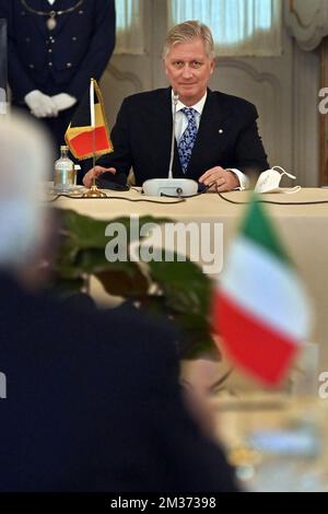 König Philippe - Filip von Belgien, das während eines diplomatischen Treffens im Palazzo del Quirinale während eines eintägigen Staatsbesuchs in Italien am Mittwoch, den 01. Dezember 2021 in Rom fotografiert wurde. Die königliche Reise wurde aufgrund der Covid-19-Krise von einem dreitägigen Besuch auf einen Tag zurückgebracht. BELGA FOTOPOOL DIRK WAEM Stockfoto