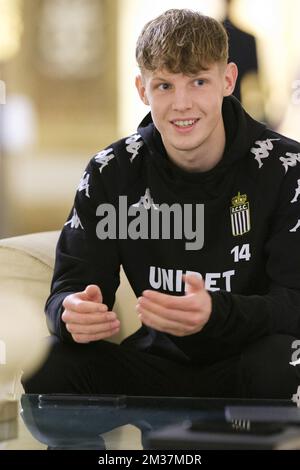 Nauris Petkevicius von Charleroi wurde am Montag, den 10. Januar 2022, im Wintertrainingslager der belgischen Fußballmannschaft Sporting Charleroi in Antalya (Türkei) abgebildet. BELGA FOTO NICOLAS LAMBERT Stockfoto