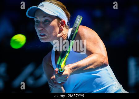 US' Danielle Collins in Aktion während einer Runde von sechzehn Spielen in den Frauengeschwistern zwischen belgischen Mertens und US' Collins beim Grand-Slam-Tennisturnier „Australian Open“, Montag, den 24. Januar 2022 in Melbourne Park, Australien. Die 2022. Ausgabe des Australian Grand Slam findet vom 17.. Januar bis 30.. Januar statt. BELGA FOTO PATRICK HAMILTON Stockfoto