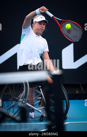 Dutch Diede De Groot (WTA1) in Aktion während des Finales des Frauenrollstuhlspiels zwischen dem niederländischen Paar De Groot//Van Koot und dem japanischen/britischen Paar Kamiji/Shuker beim „Australian Open“ Grand Slam Tennis Turnier am Mittwoch, den 26. Januar 2022 in Melbourne, Australien. Die 2022. Ausgabe des Australian Grand Slam findet vom 17.. Januar bis 30.. Januar statt. BELGA FOTO PATRICK HAMILTON Stockfoto