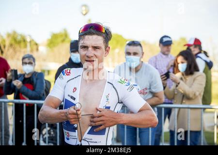 Belgisches Remco Evenepoel von Quick-Step Alpha Vinyl, abgebildet nach der vierten Etappe des Radrennen Volta Ao Algarve, einem individuellen Zeitversuch von Vila Real de Santo Antonio nach Tavira (32,2km), in Portugal, Samstag, 19. Februar 2022. Die Tour durch die Algarve findet von 16 bis 20 Ferbuary im Süden Portugals statt. BELGA FOTO FILIPE FARINHA Stockfoto