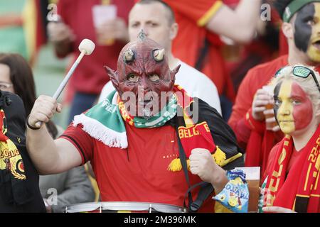 Die belgischen Fans bildeten sich vor einem Freundschaftsspiel zwischen Irland und der belgischen Nationalmannschaft, den Red Devils, am Samstag, den 26. März 2022 in Dublin. BELGA FOTO BRUNO FAHY Stockfoto