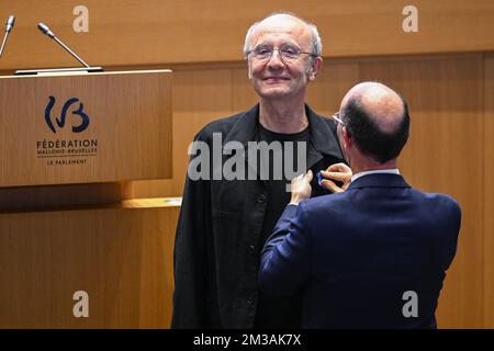 Philippe Geluck und Federation Wallonia - Brüsseler parlamentsvorsitzender Rudy Demotte im Bild bei den Feierlichkeiten zum fünfzigsten Jahrestag des parlaments der Föderation Wallonie Brüssel (Federatie Wallonie Bruxelles - Federatie Wallonie Brussel) in Brüssel, Dienstag, den 21. Juni 2022. BELGA FOTO LAURIE DIEFFEMBACQ Stockfoto