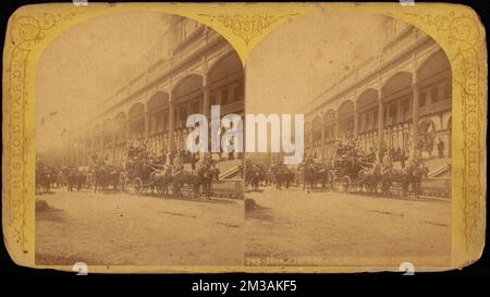 Homeward bound, coaches at Lake George , Hotels, Streets, Carriages & coaches Stock Photo