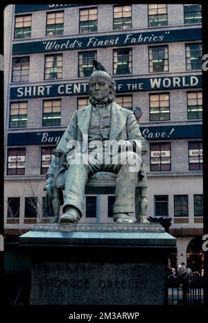Horace Greeley sculpture, Greeley Square Park, Manhattan, New York City , Sculpture, Newspaper editors, Greeley, Horace, 1811-1872. Edmund L. Mitchell Collection Stock Photo