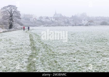 Chester, UK. 12th Dec, 2022. Joggers enojy a morning run across The Meadows in Chester, UK. Credit: Simon Hyde/Alamy Live News. Stock Photo