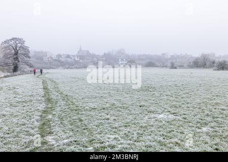 Chester, UK. 12th Dec, 2022. Joggers enojy a morning run across The Meadows in Chester, UK. Credit: Simon Hyde/Alamy Live News. Stock Photo