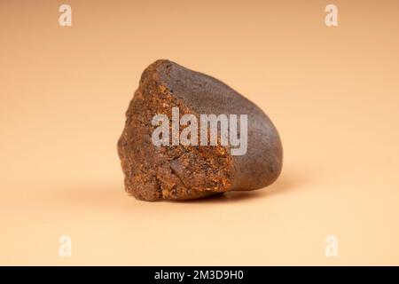 Brauner marokkanischer Cannabis-Haschisch, hoher thc-Extrakt für Rauch, Charas-Stein. Stockfoto