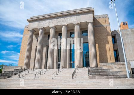 Little Rock, AR, USA - 9. September 2022: Joseph Taylor Robinson Memorial Auditorium Stockfoto