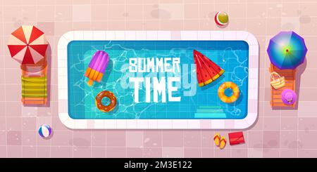 Schwimmbad mit Liegestühlen, Sonnenschirmen, aufblasbaren Gummiringen und Flößen im Wasser. Vektor Cartoon Sommer Zeit Banner mit leerem Pool Draufsicht. Tropischer Erholungsort Urlaub, im Hotel ruhend Stock Vektor